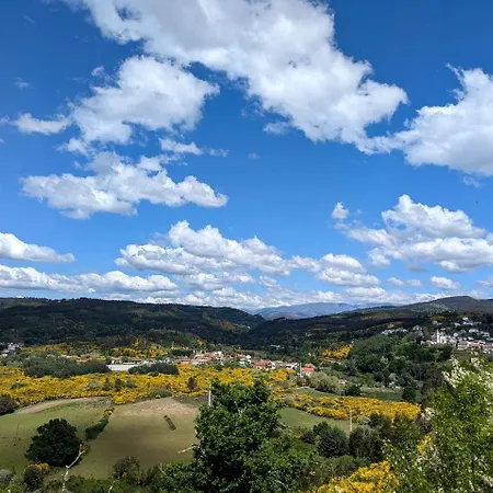 Campo de lujo Secluded Bell Tent Surrounded By Nature For A Peaceful Romantic Escape In Coimbra District, Portugal *
